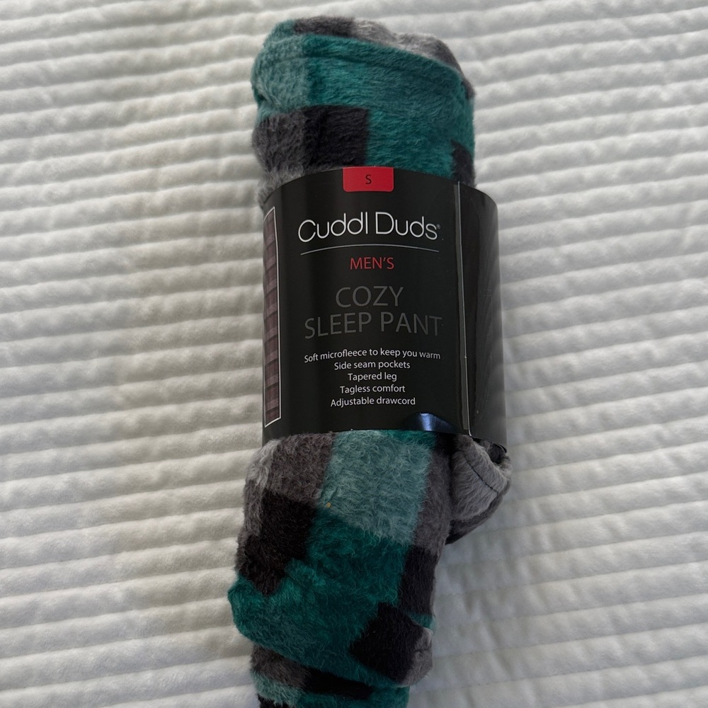 Cuddl Duds Men's Black and Green Sleep Pant